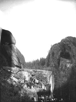 1924 �. ��������� ������������ ��� ������������ ������������� �.�.�������� ��������������� � �������� �����. 
������ ��������.

