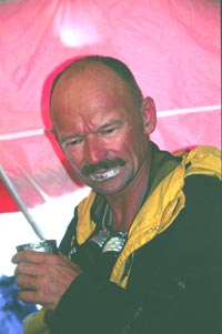 ������, 2003